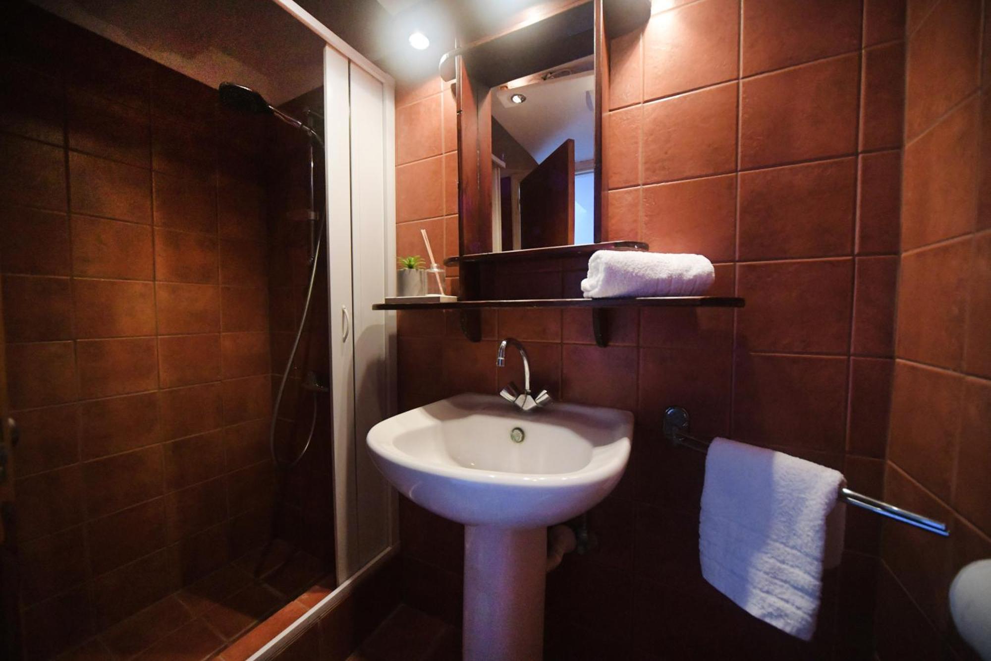 Agialos Rooms Kalymnos Town ภายนอก รูปภาพ