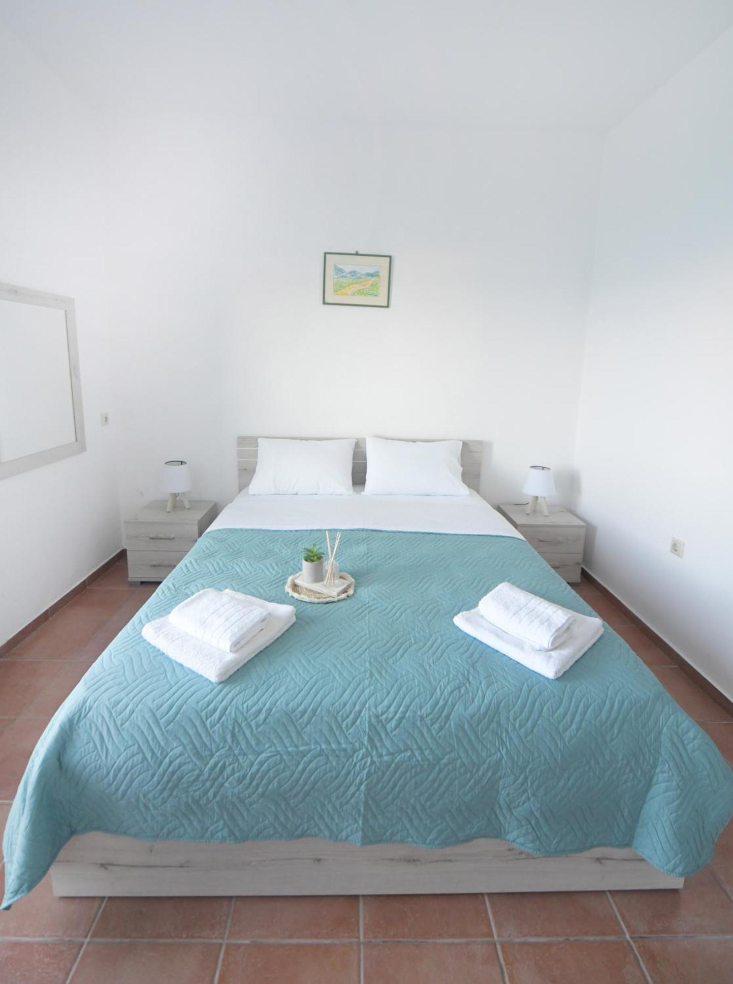 Agialos Rooms Kalymnos Town ภายนอก รูปภาพ