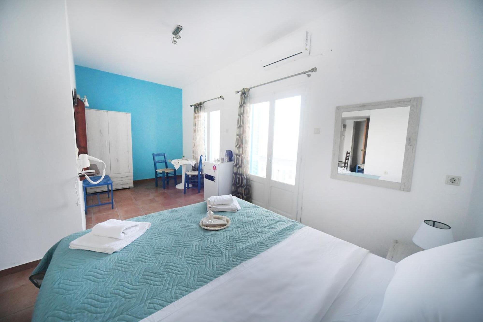 Agialos Rooms Kalymnos Town ภายนอก รูปภาพ