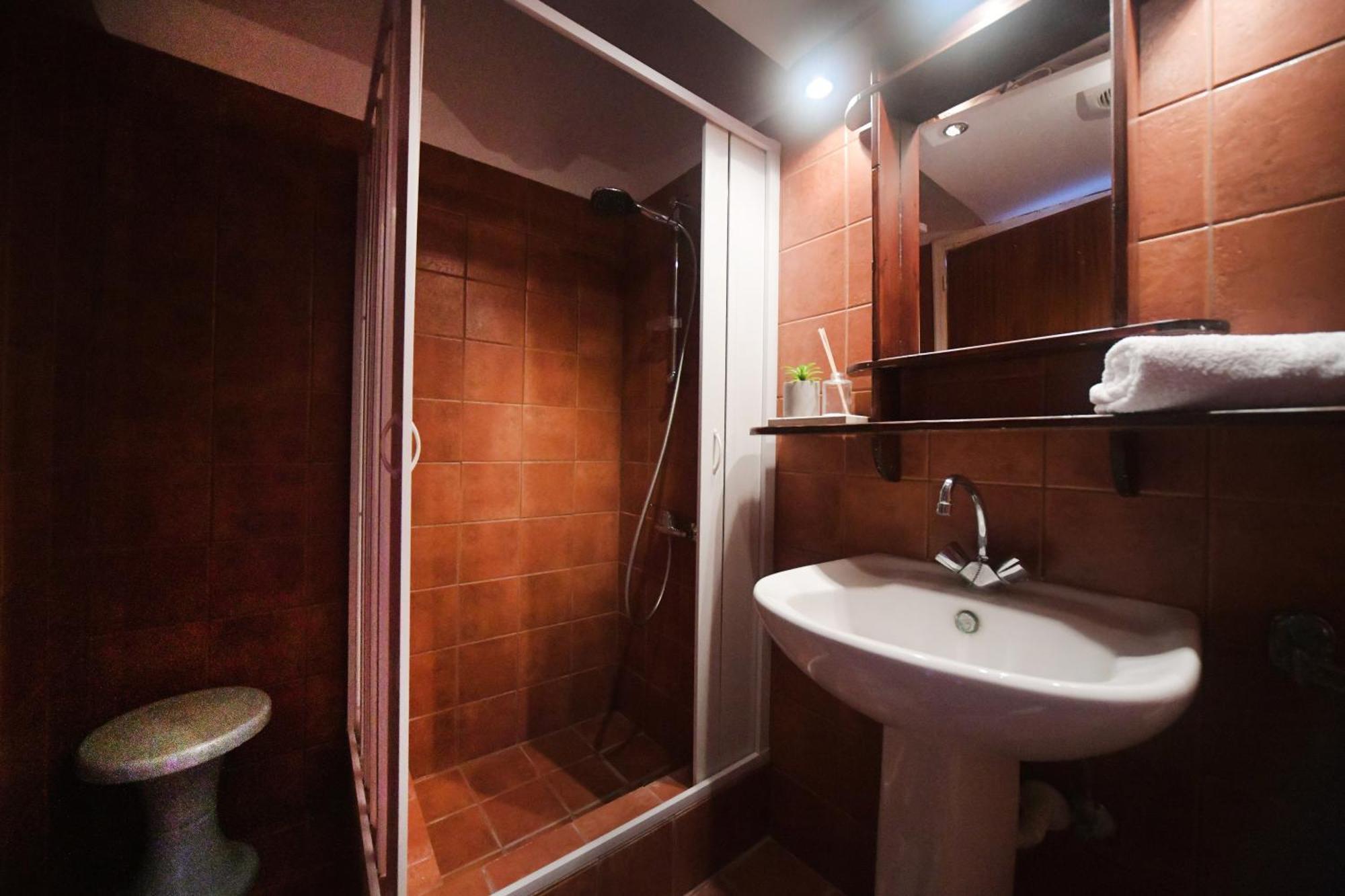 Agialos Rooms Kalymnos Town ภายนอก รูปภาพ